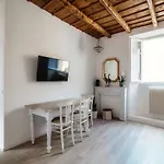 Apartment Silvia House By 