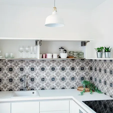 Silvia House - The House Of Travelers