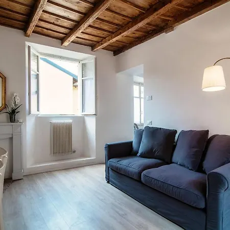 アパート Silvia House - The House Of Travelers