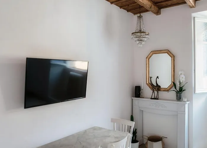 Silvia House By 